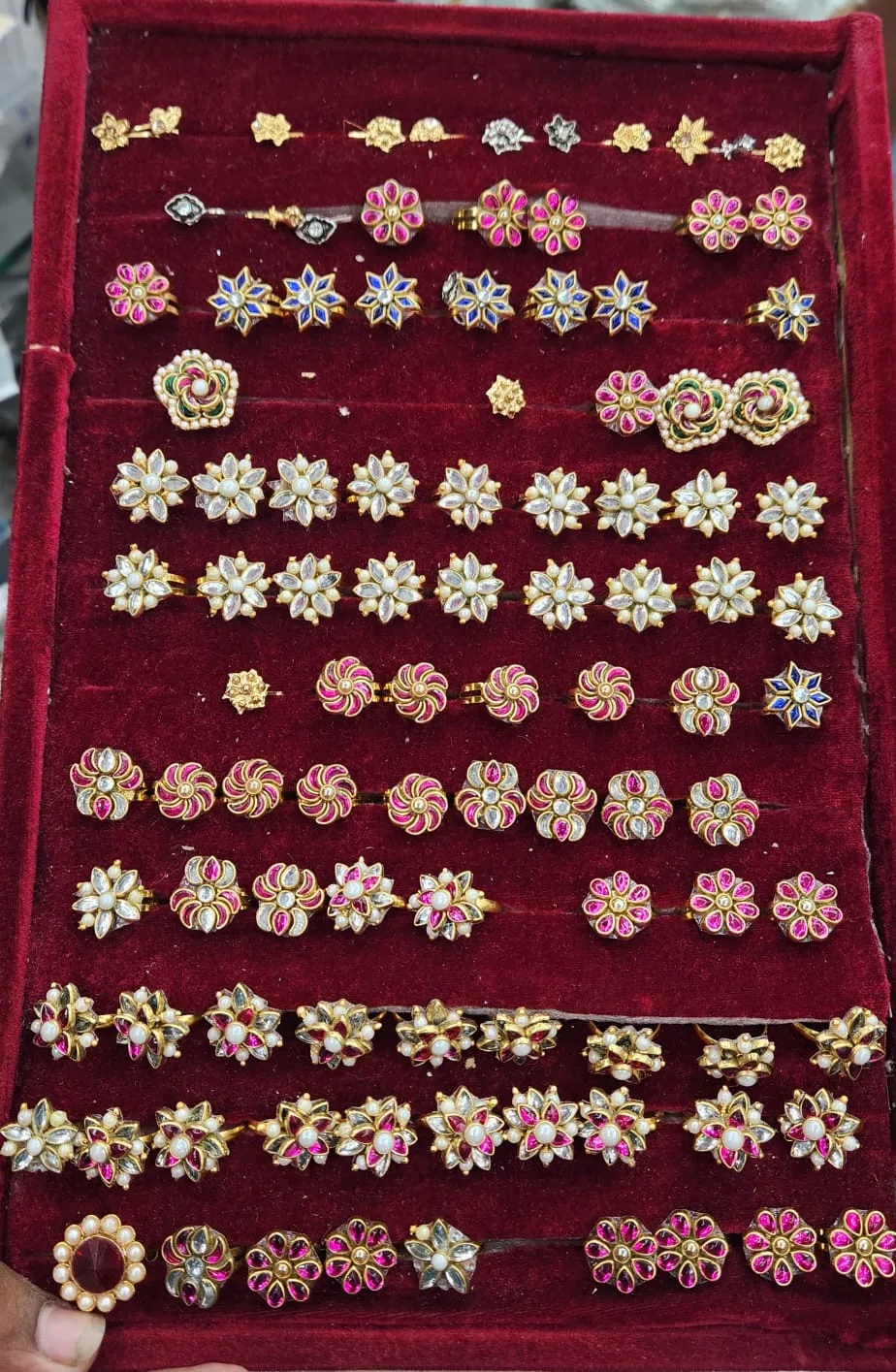 Pitol chain Ring