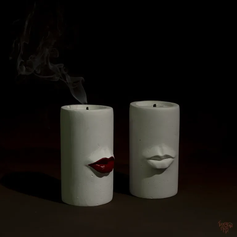 Scented Red Lip Candle