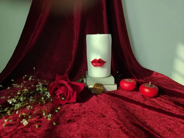Scented Red Lip Candle